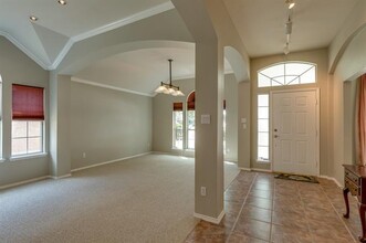 1644 Lagonda Ln in Frisco, TX - Foto de edificio - Building Photo