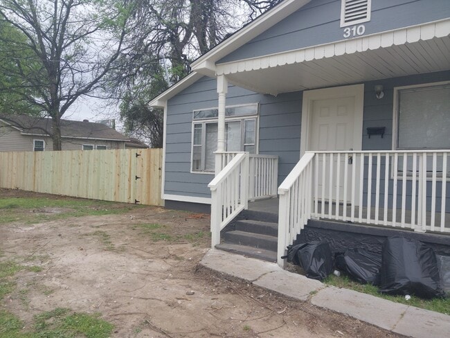 310 E 13th St in North Little Rock, AR - Building Photo - Building Photo
