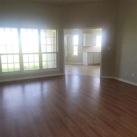245 Whitfill Rd in Ennis, TX - Building Photo - Building Photo
