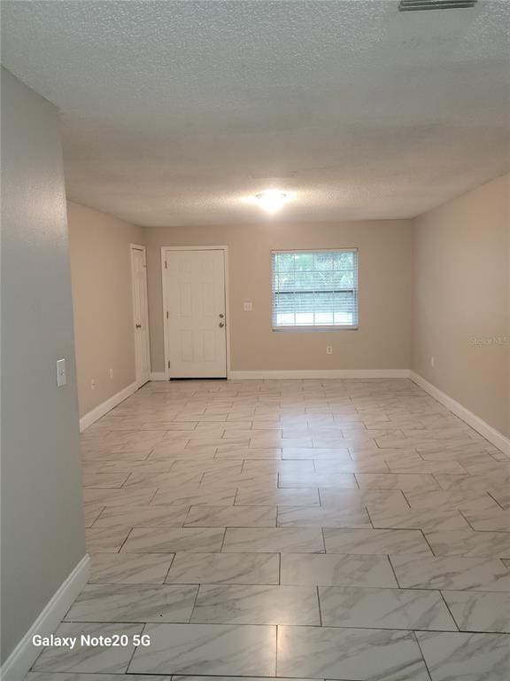 1015 Beecher St in Leesburg, FL - Foto de edificio - Building Photo