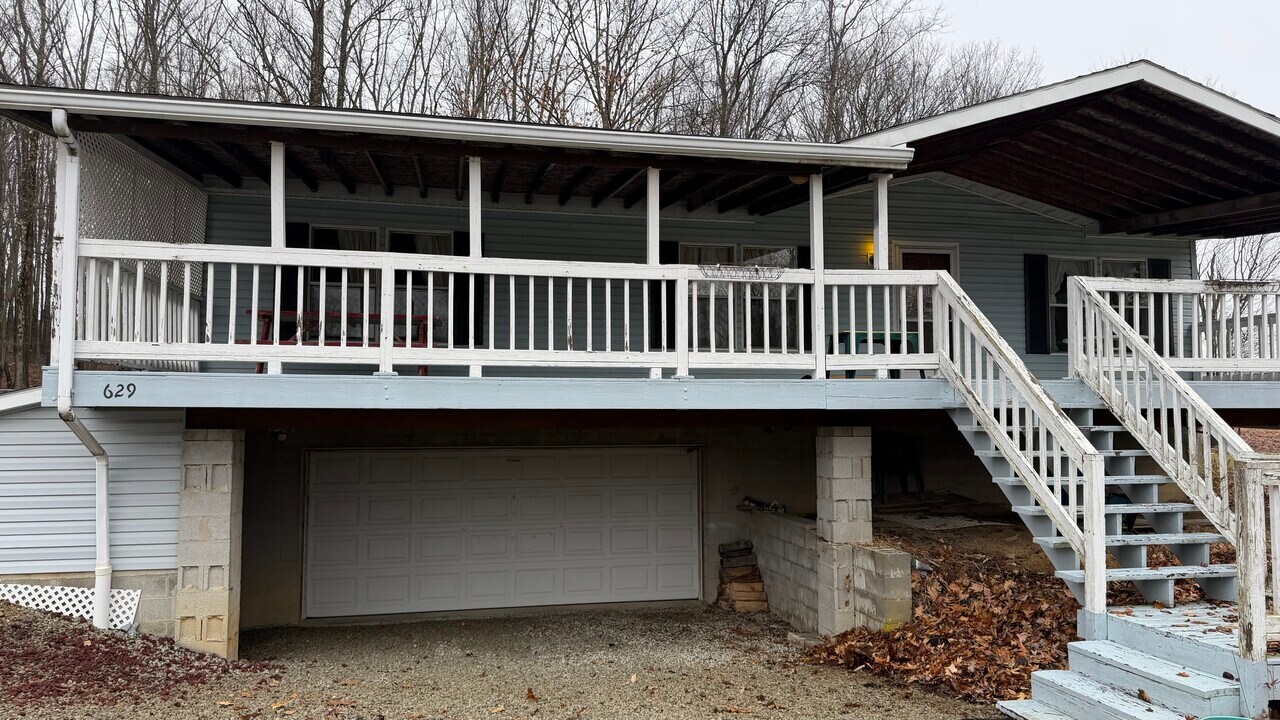 629 Pine Hill Rd in White, PA - Building Photo