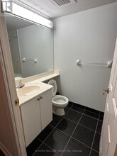 68 Corporate Dr in Toronto, ON - Building Photo - Building Photo