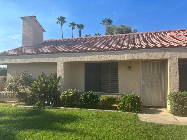41662 Aventine Ct, Unit Casablanca in Palm Desert, CA - Building Photo - Building Photo