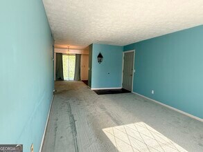 3237 Abbeywood Dr in Decatur, GA - Building Photo - Building Photo