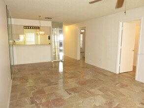 4911 Sunnybrook Dr in New Port Richey, FL - Building Photo - Building Photo