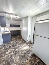 3295 W 46th St in Cleveland, OH - Building Photo - Building Photo