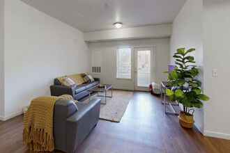 Villas in Denver, CO - Foto de edificio - Interior Photo