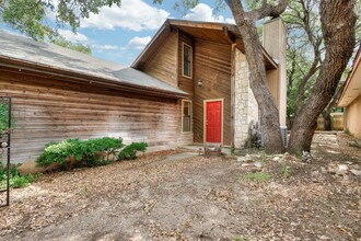 12430 Valle Dezavala in San Antonio, TX - Building Photo - Building Photo