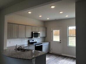 2030 Sercy Dr in Spring Hill, TN - Building Photo - Building Photo