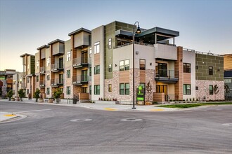 3928 E Haystack St in Boise, ID - Foto de edificio - Building Photo