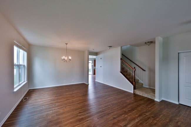 2564 Retreat Cir in Lisle, IL - Building Photo - Building Photo