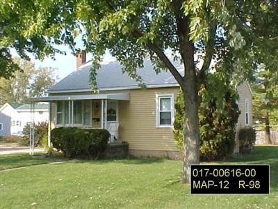 property at 1424 W Hickory St