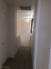 7920 Hornbeam Ct in Las Vegas, NV - Building Photo - Building Photo