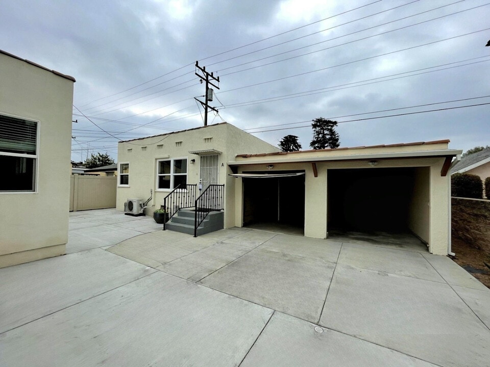 634 W California Ave in Glendale, CA - Foto de edificio