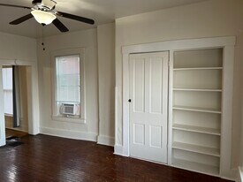 307 N 4th St, Unit 12 in Hannibal, MO - Building Photo