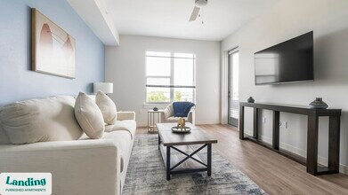 870 SE 47th Terrace in Cape Coral, FL - Foto de edificio - Building Photo