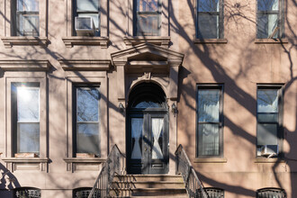 108 6th Ave in Brooklyn, NY - Foto de edificio - Building Photo