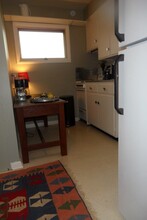 717 W Huron St, Unit 4 in Ann Arbor, MI - Building Photo - Building Photo