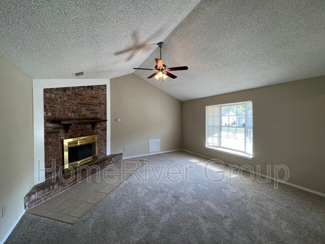 2593 Spring Lake Rd W in Jacksonville, FL - Building Photo - Building Photo
