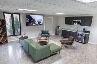 bantr Chilton in Chilton, WI - Building Photo