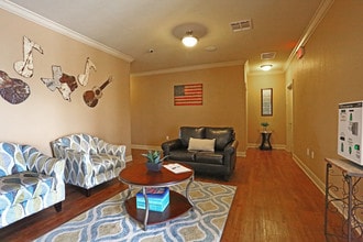 The Pointe at Benwhite in Austin, TX - Building Photo - Interior Photo