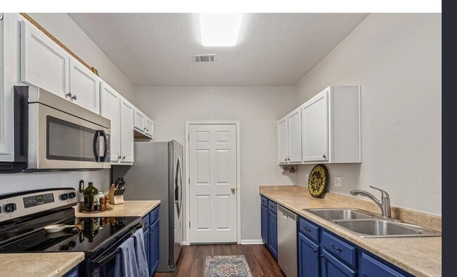 4451 S Ammons St in Denver, CO - Foto de edificio - Building Photo