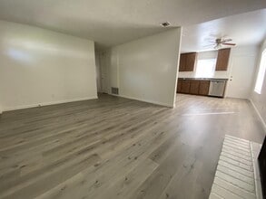 2929 S Cedar Ridge Pl in Ontario, CA - Building Photo - Building Photo