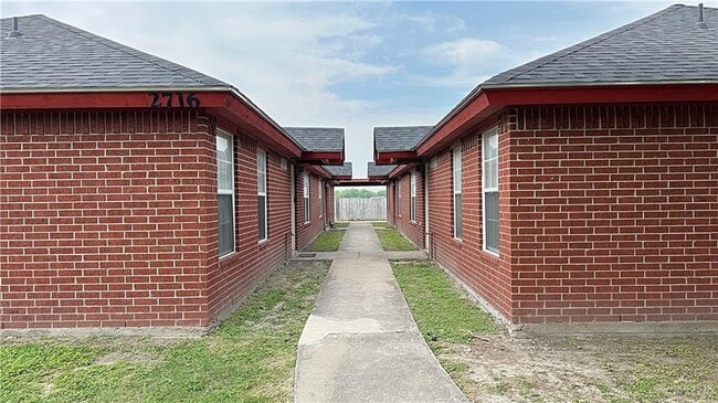 2716 Presidio Dr in Edinburg, TX - Building Photo - Building Photo