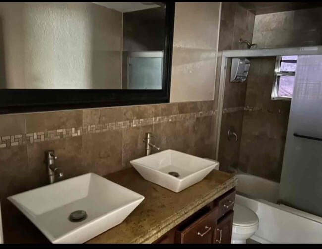 266 Diamond St in Deltona, FL - Building Photo - Building Photo