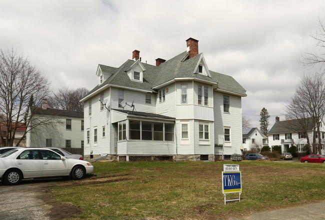 132-134 E Housatonic St in Pittsfield, MA - Building Photo - Building Photo