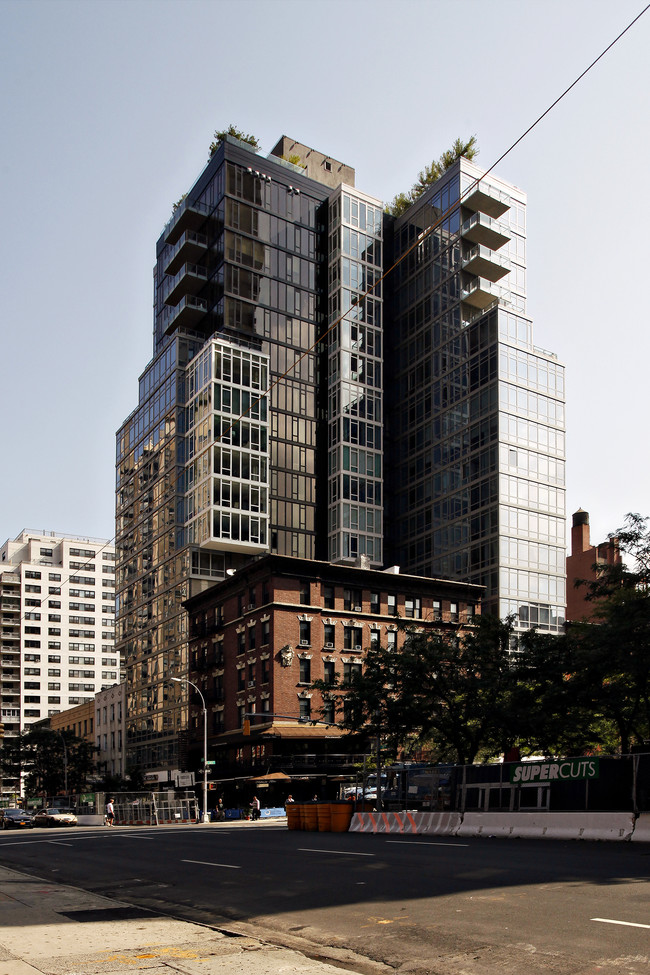 1646-1648 Second Ave in New York, NY - Building Photo - Building Photo