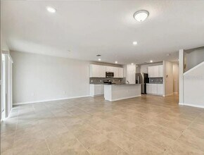 11225 Sycamore Glen Loop in Thonotosassa, FL - Building Photo - Building Photo