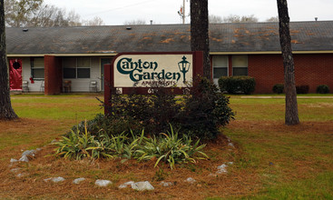 Canton Garden Apartments in Canton, MS - Building Photo - Building Photo