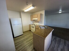 122 Davis Ave in Nampa, ID - Building Photo - Building Photo