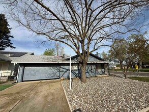 4300 69th St in Sacramento, CA - Building Photo - Building Photo