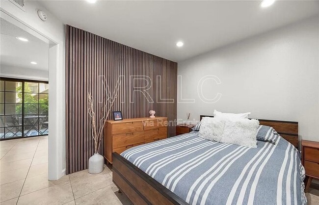 1068 Calle Del Cerro in San Clemente, CA - Building Photo - Building Photo