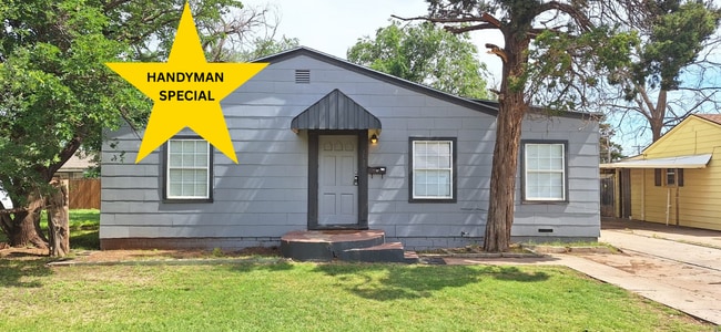 property at 2106 32nd St