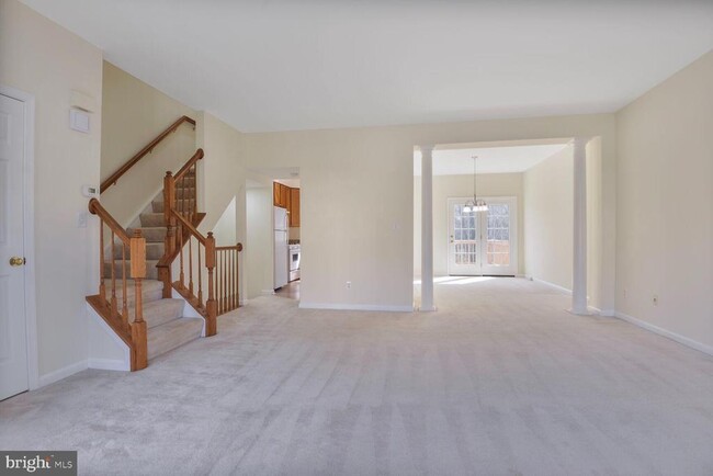 14354 Stonewater Ct in Centreville, VA - Foto de edificio - Building Photo