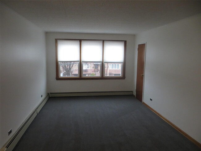 63-22 75th St in Queens, NY - Building Photo - Building Photo