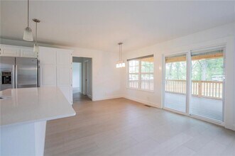 522 Tiger Blvd in Bentonville, AR - Building Photo - Building Photo