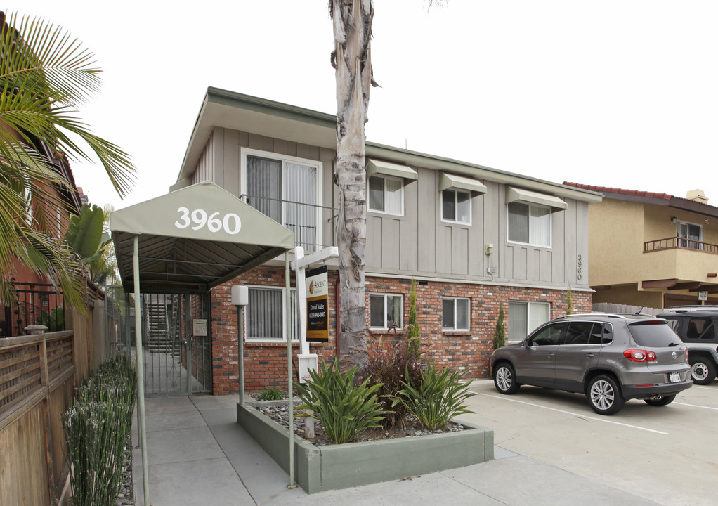 3960 Arizona St in San Diego, CA - Building Photo