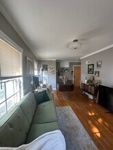 310 W Lakeside St in Madison, WI - Foto de edificio - Building Photo