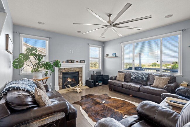 15411 Village Cir E in Brighton, CO - Building Photo - Building Photo