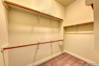 27411 Rio Bnd in Boerne, TX - Building Photo - Building Photo