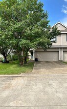 17138 Oakwood Chase Dr in Spring, TX - Building Photo - Building Photo