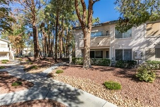 5211 Caspian Springs Dr in Las Vegas, NV - Building Photo - Building Photo