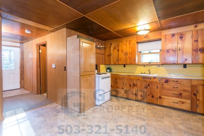 property at 18108 NE Cole-Witter Rd