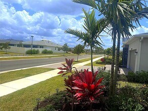 10503 SW Orana Dr in Port St. Lucie, FL - Building Photo - Building Photo