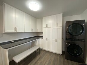 1745 N Eldorado Ave-Unit -Room 2 in Klamath Falls, OR - Building Photo - Building Photo