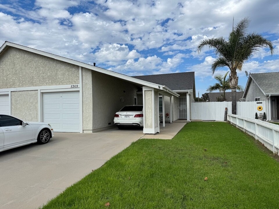 5369 Heather St in Camarillo, CA - Building Photo